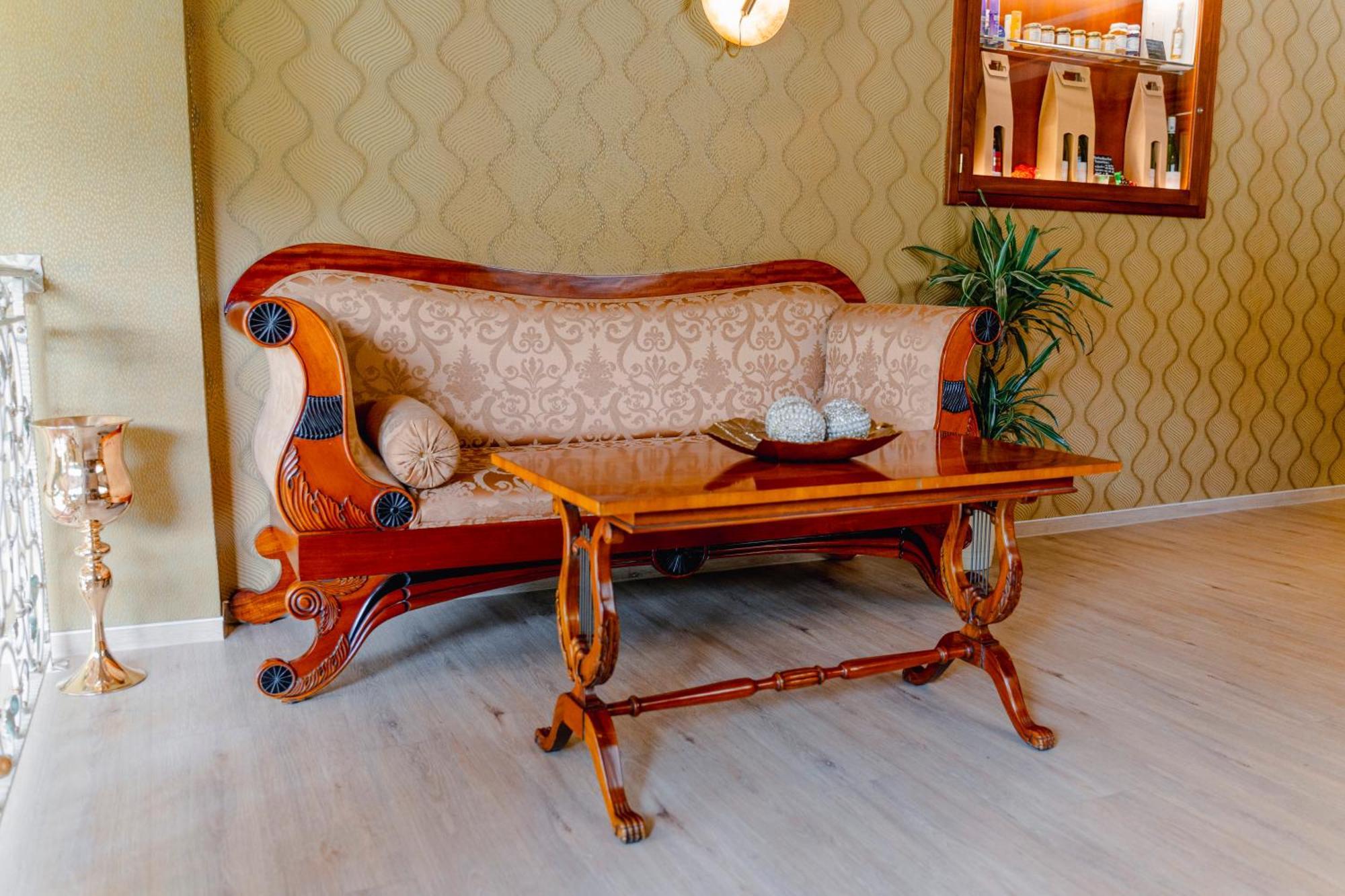 Hotel Unter Den Linden 로데스하임암라인 외부 사진
